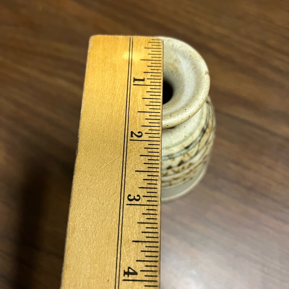 Studio Pottery Vase - Picture 4 of 5